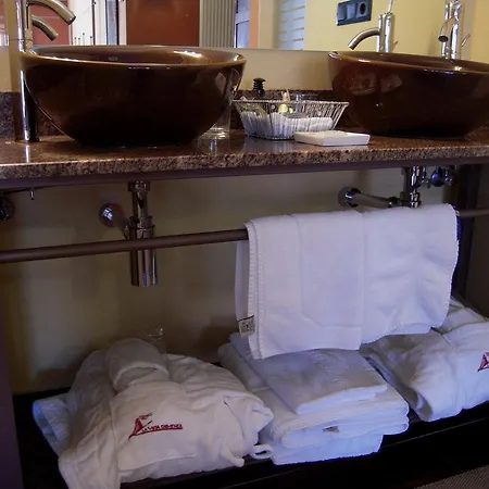 Kro Real La Vieja Chimenea-spa Herreros