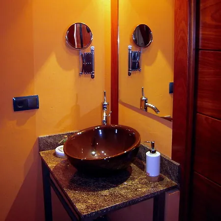 Real La Vieja Chimenea-spa Herreros