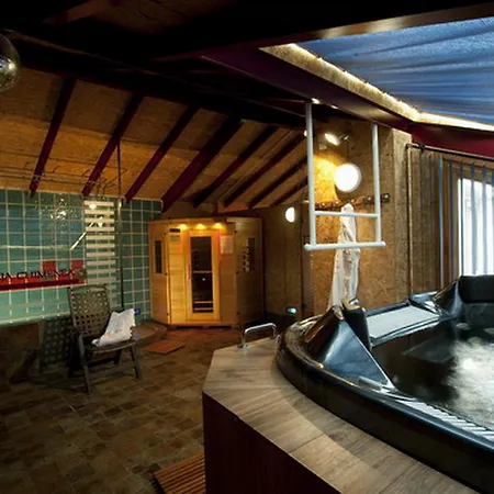 Kro Real La Vieja Chimenea-spa Herreros